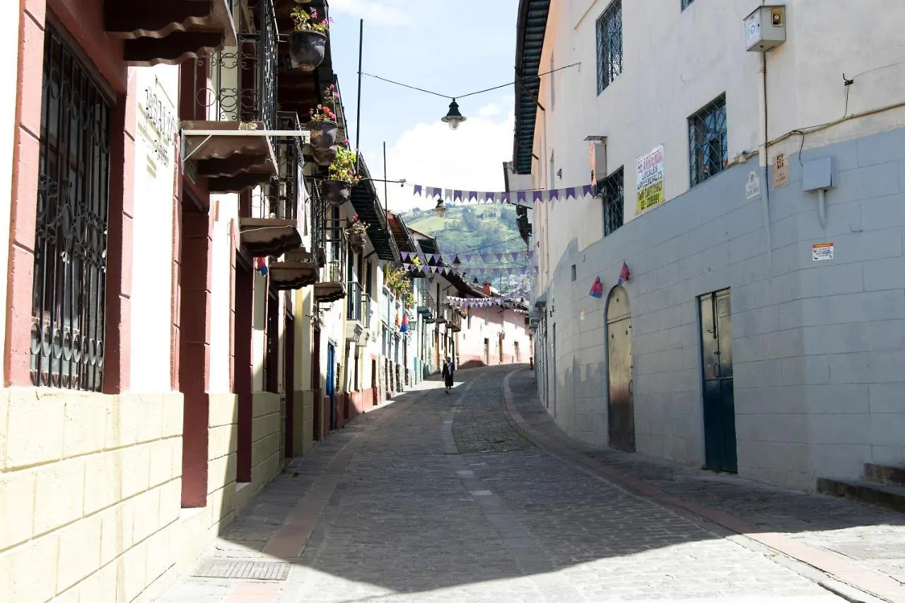 Hostel Hostal Carlos Luis Quito