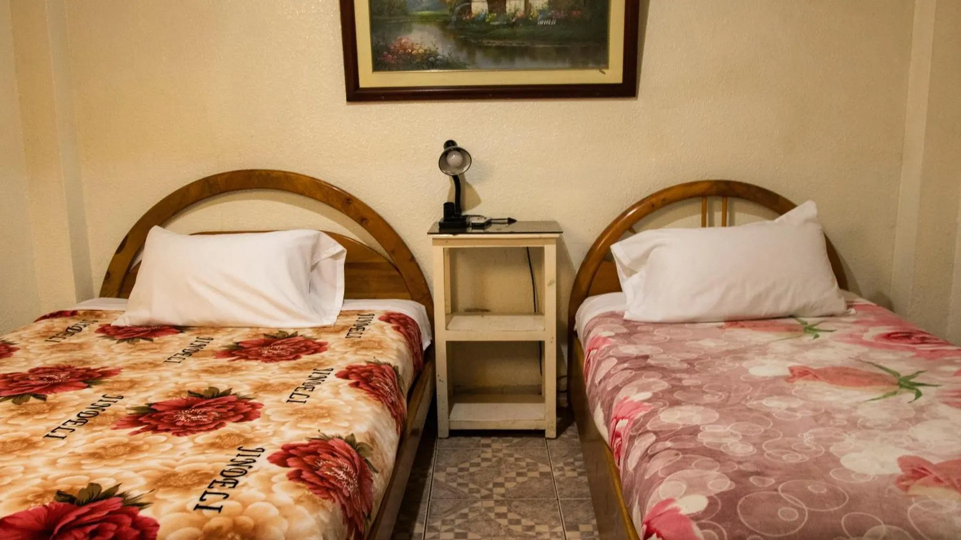Hostel Hostal Carlos Luis Quito Ecuador